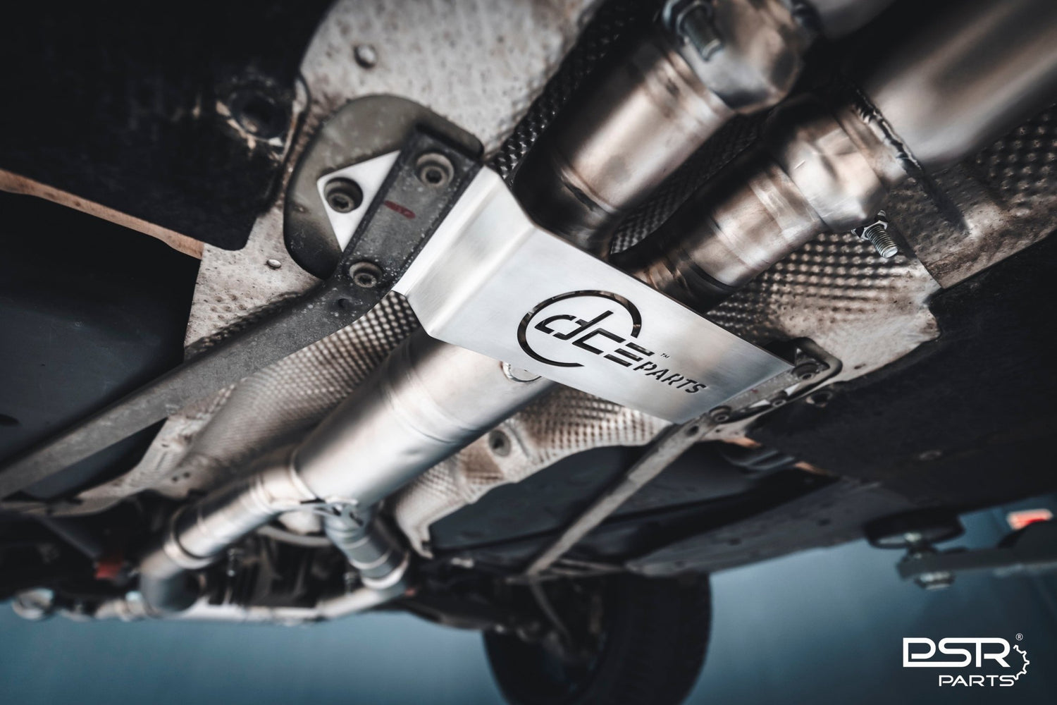 DCE Parts BMW F87 M2 Competition S55 Hybrid Catback Uitlaatsysteem met Kleppen - Unique Domestic Automotive